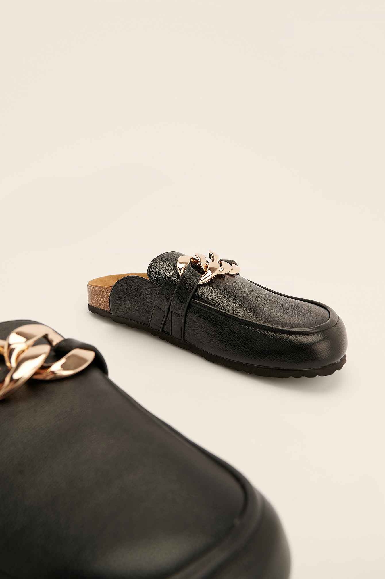 Black Chain Detailed Footbed Loafers