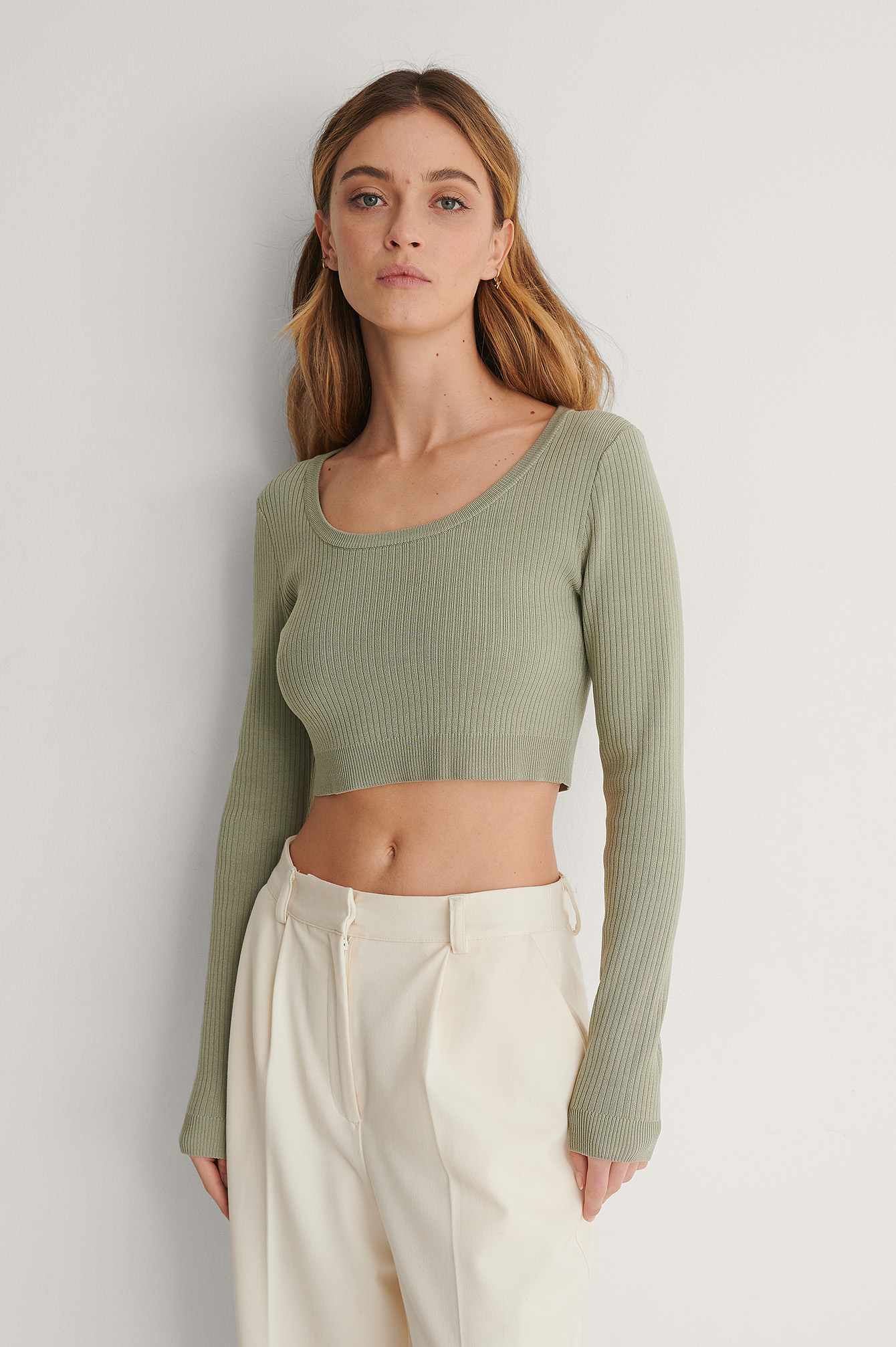 Olive Deep Round Neck Cropped Knitted Top