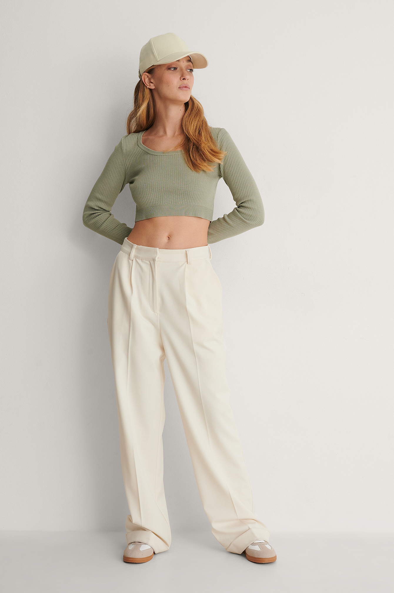 Olive Deep Round Neck Cropped Knitted Top