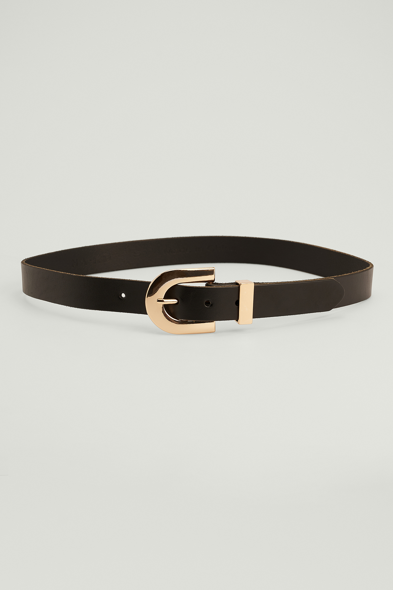 Black Half Round Leather Belt