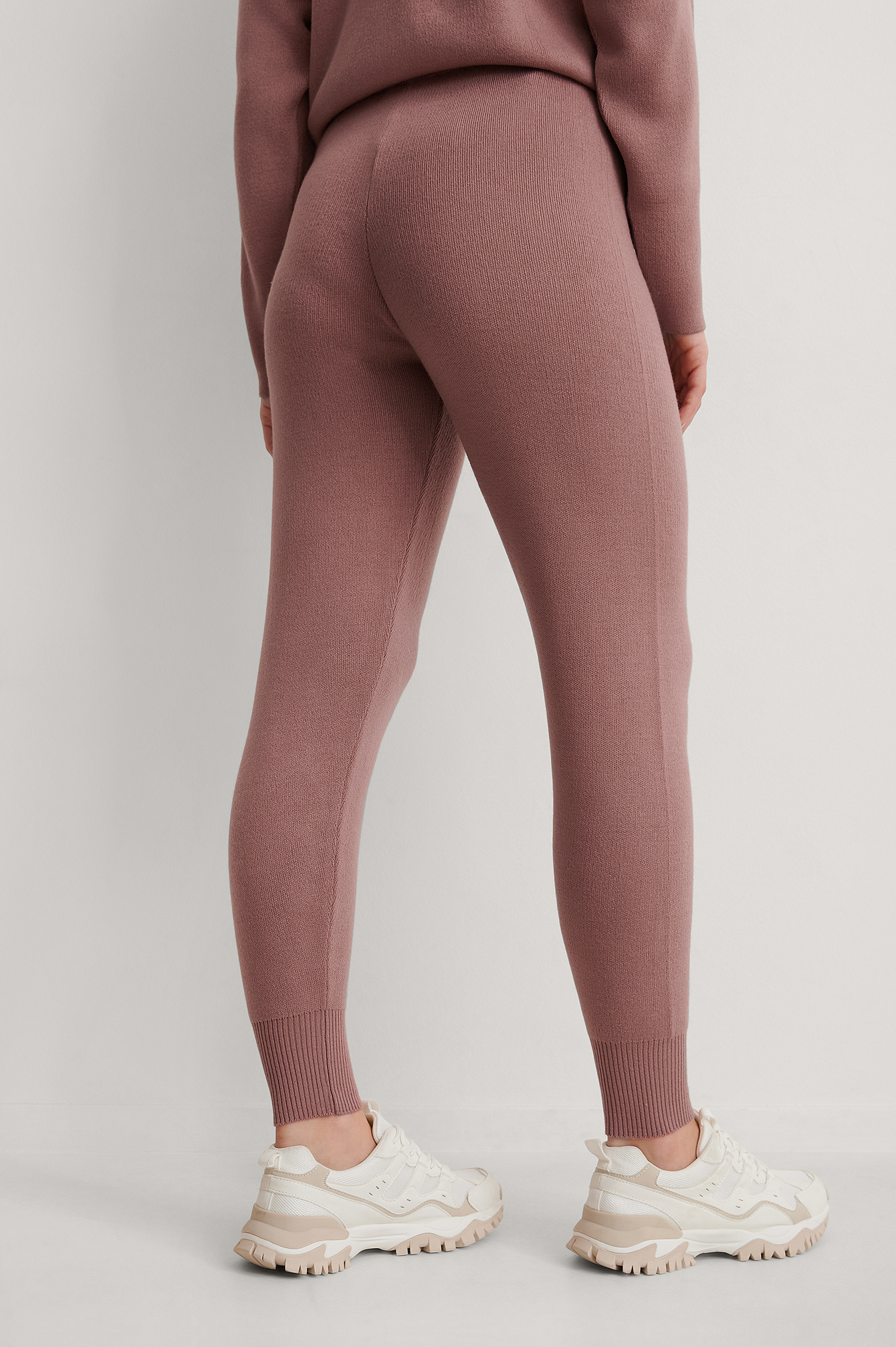 Dusty Dark Pink Knitted Trousers