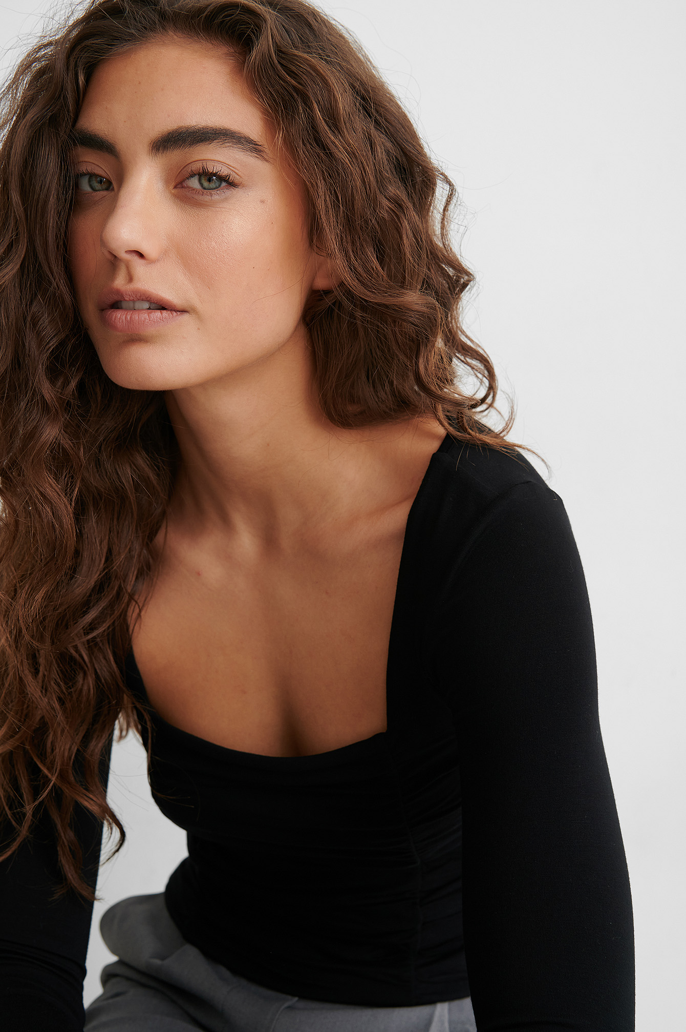 Black Long Sleeve Rouched Top