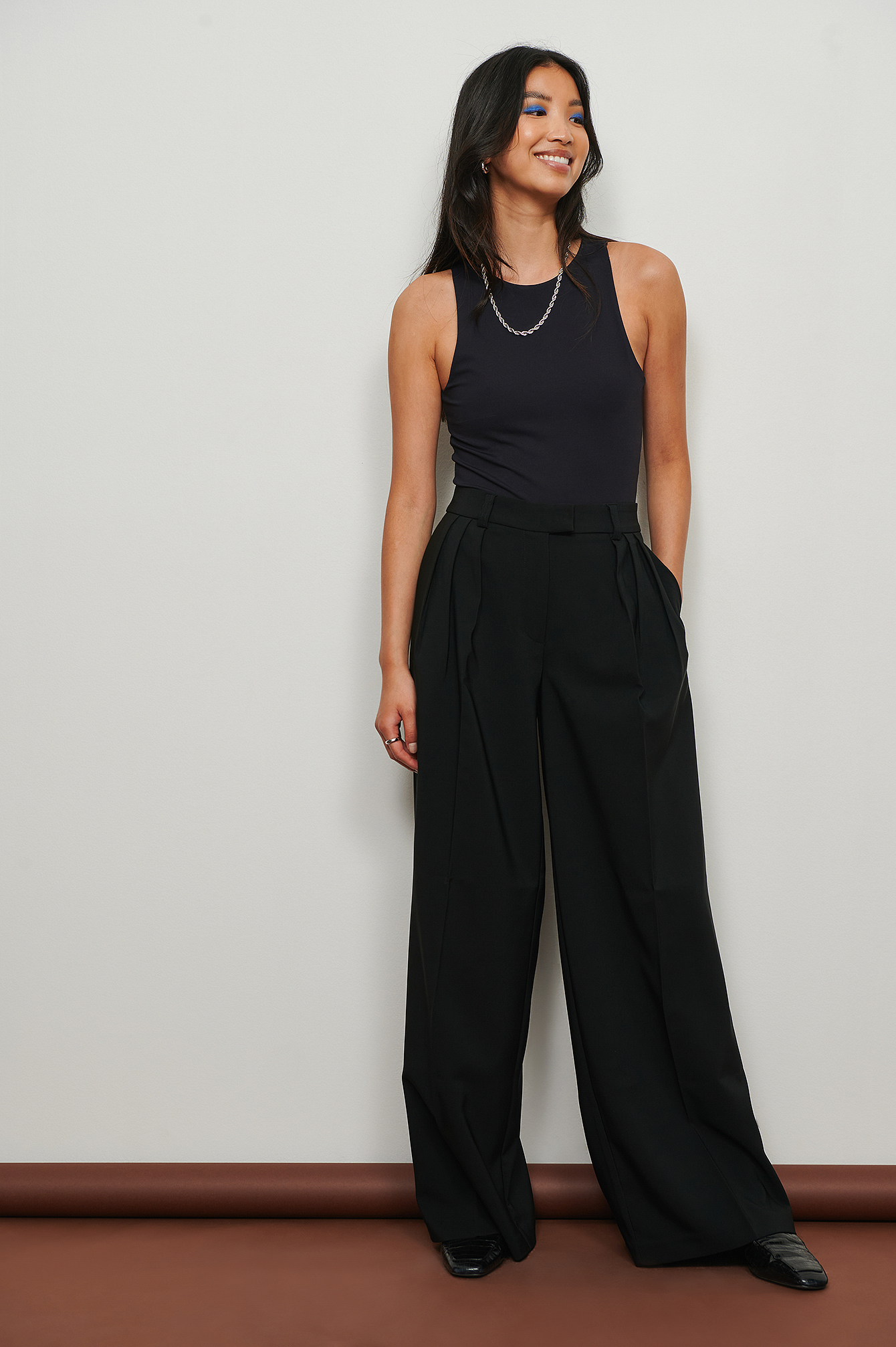 Black Low Waist Recycled Pleated Wide Suit Pants