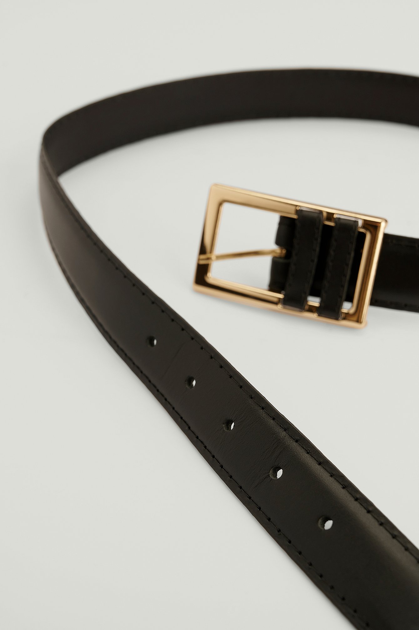 Black Rectangular Buckle Leather Belt