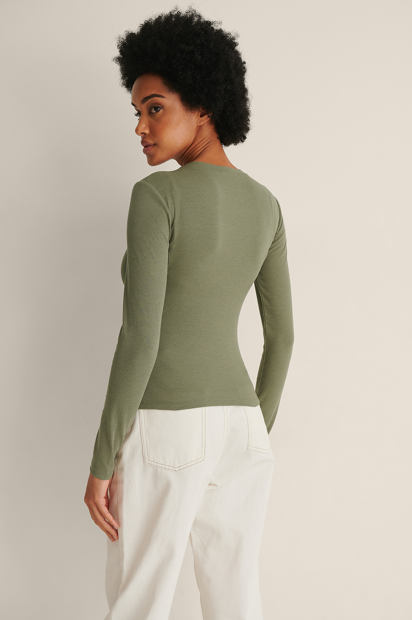 Light Green Round Neck Long Sleeved Ribbed Top