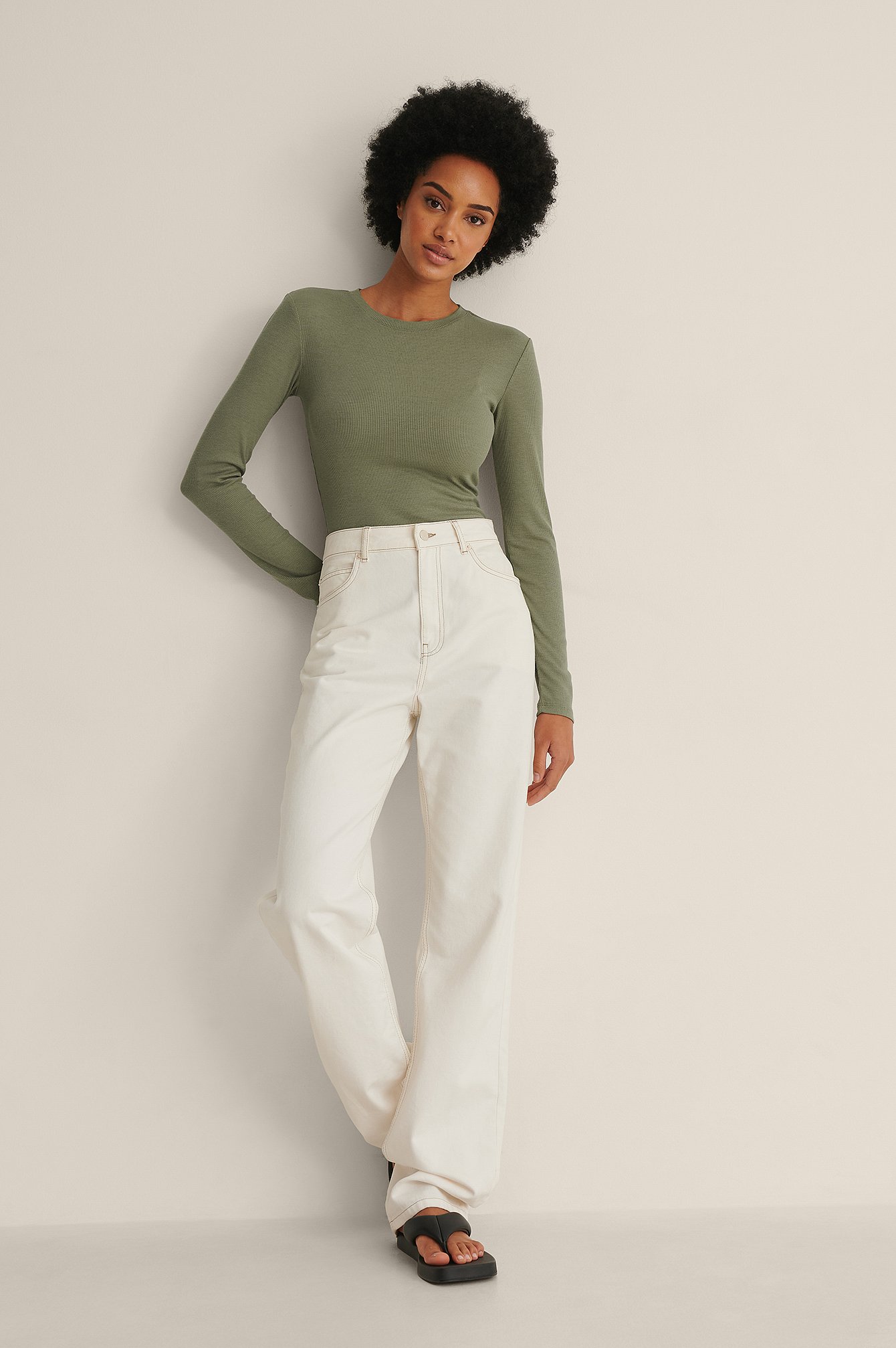Light Green Round Neck Long Sleeved Ribbed Top