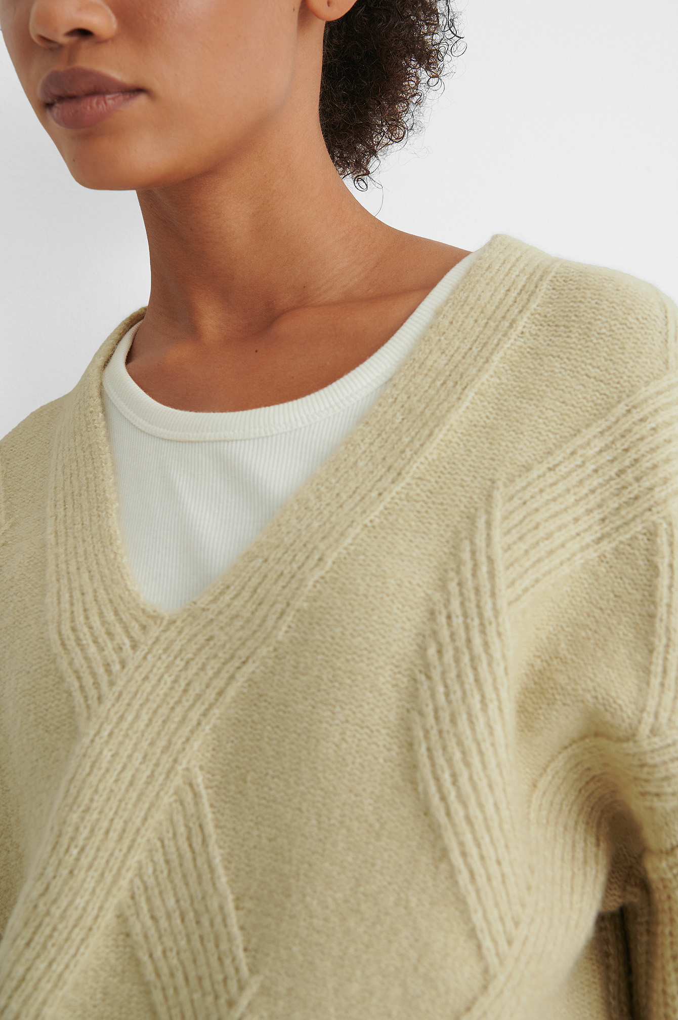 Beige V-neck Pattern Knitted Long Sweater