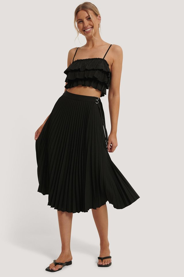 Belted Pleated Skirt Outfit