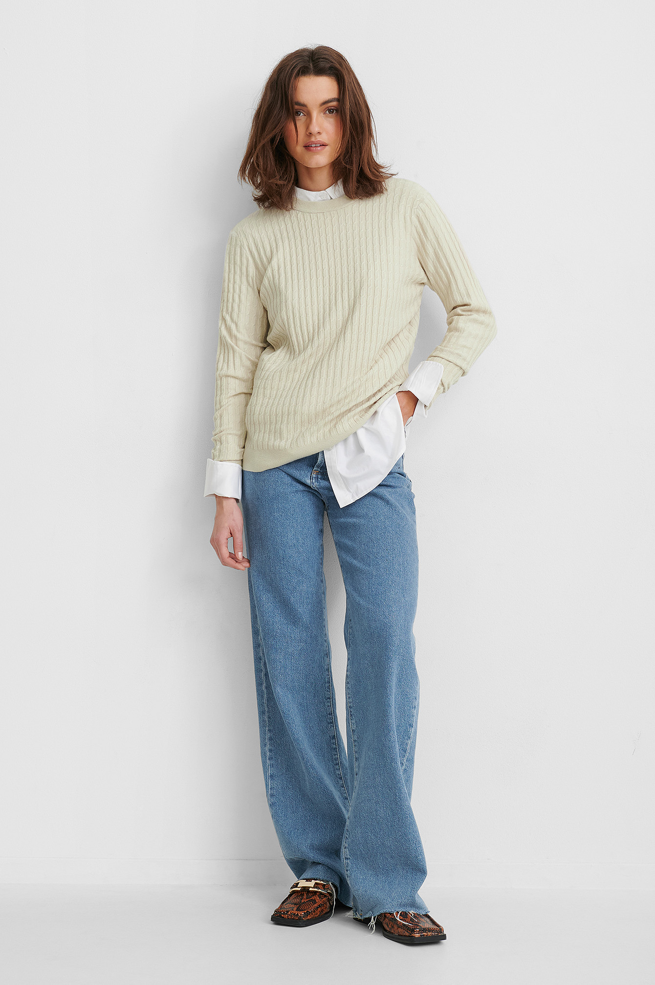 Basic Soft Roundneck Sweater Outfit.