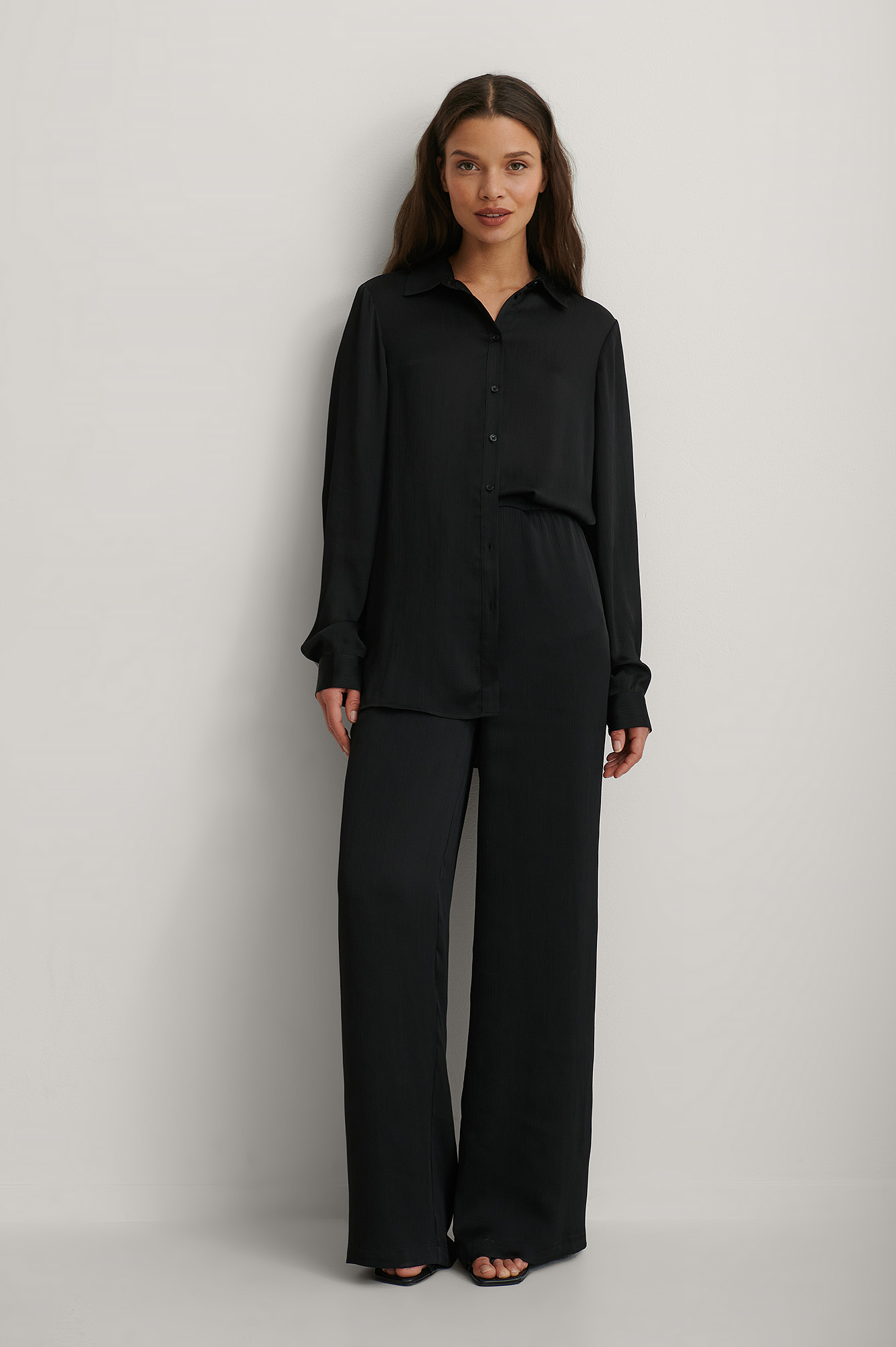 Structured Oversized Shirt and Structured Wide Leg Pants Outfit.