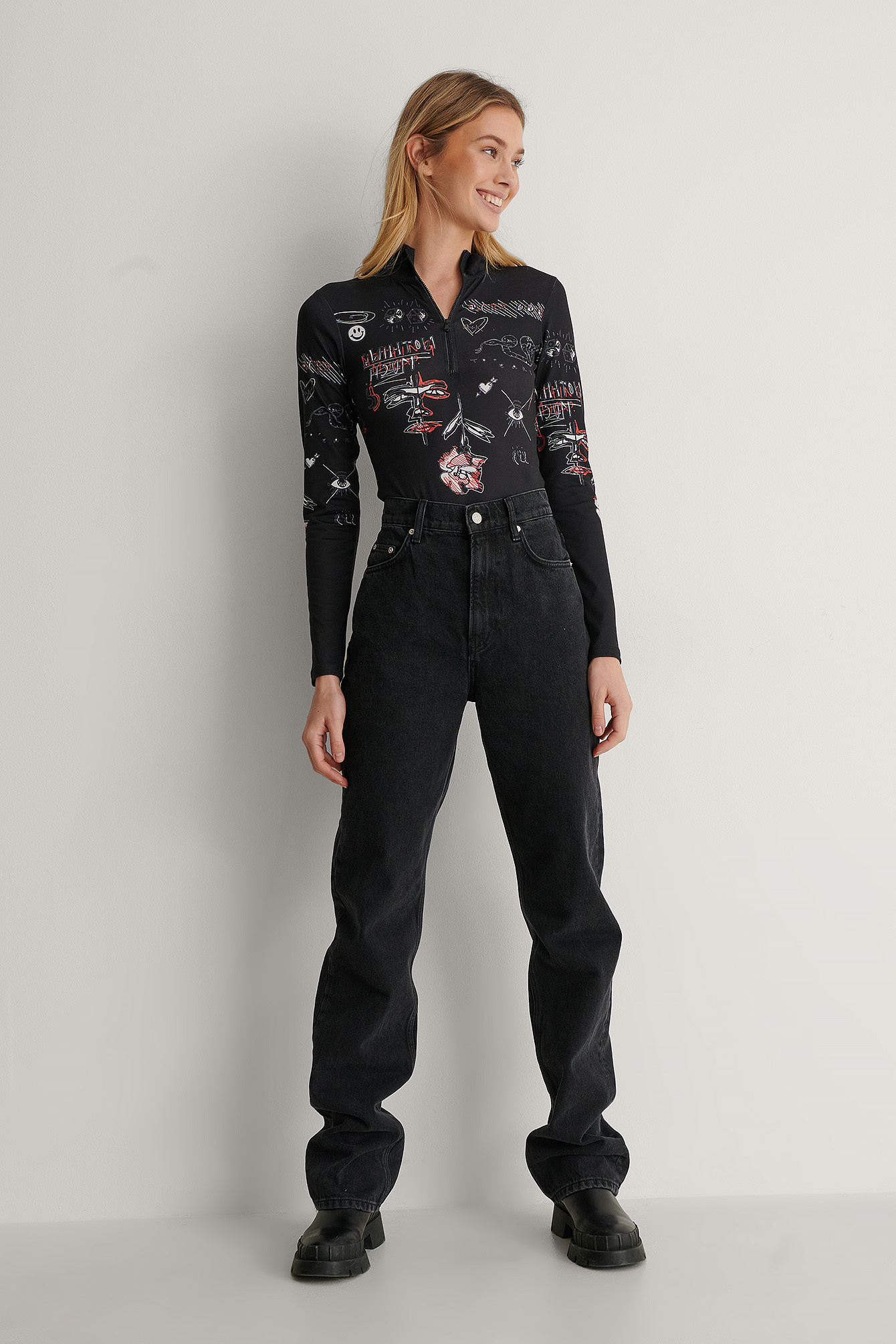 Front Zip Printed Bodysuit Outfit