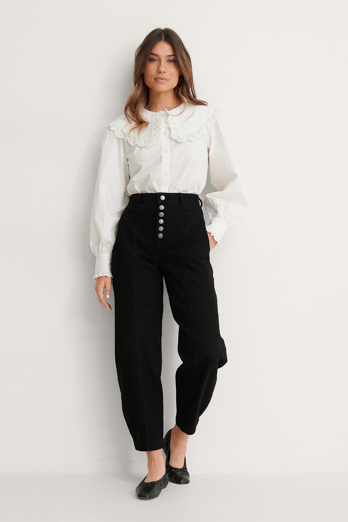 Button Fly Cocoon Jeans Outfit