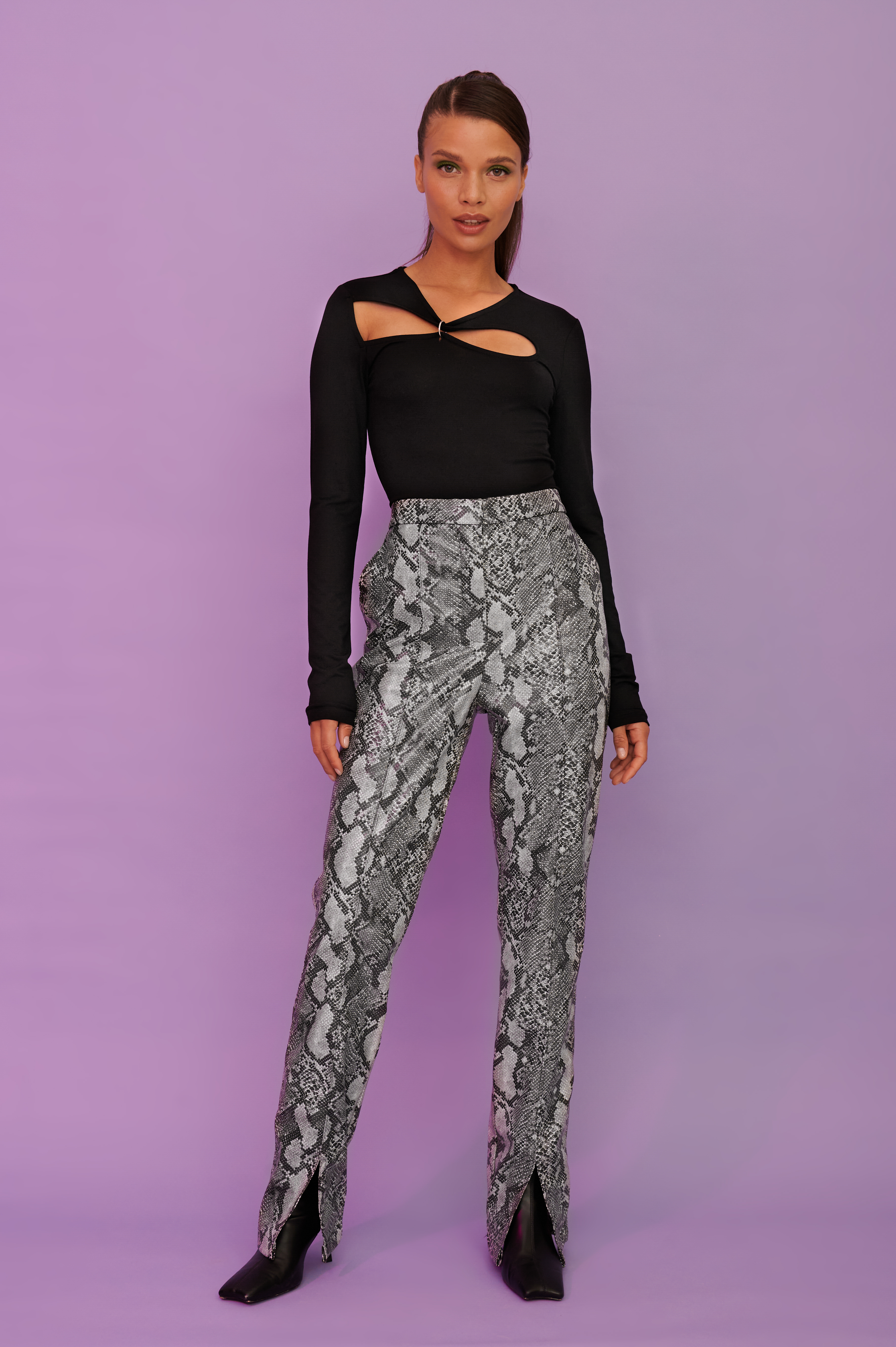 Front Slit PU Snake Pants Outfit