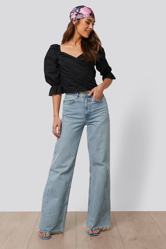Puff Sleeve Cropped Blouse
