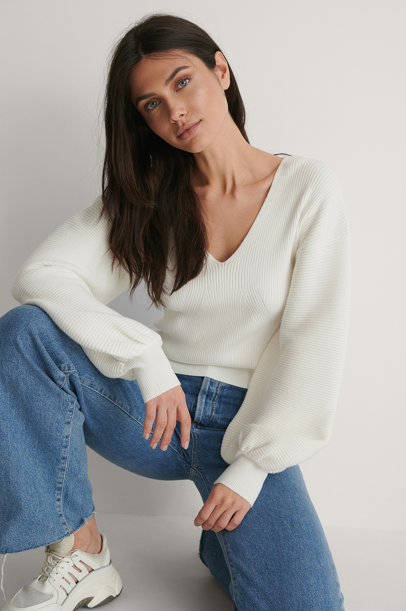 White V-neck Big Sleeve Knitted Sweater