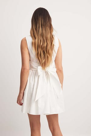 White Deep Back Bow Detail Mini Dress