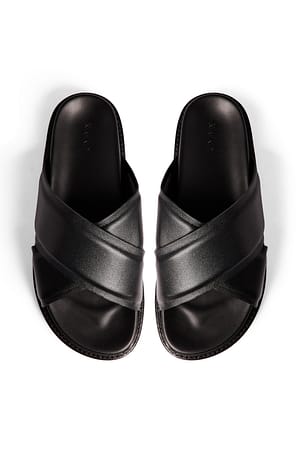 Black Leather Padded Crossed Strap Slippers
