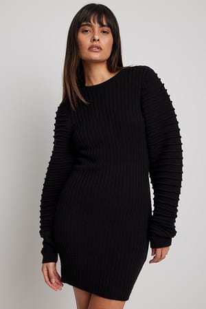 Black Detailed Sleeve Knitted Mini Dress