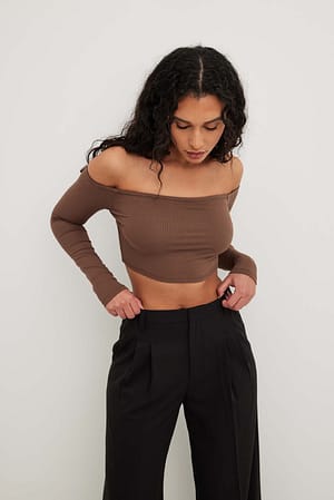Brown Rib Bare Cropped Shoulder Top