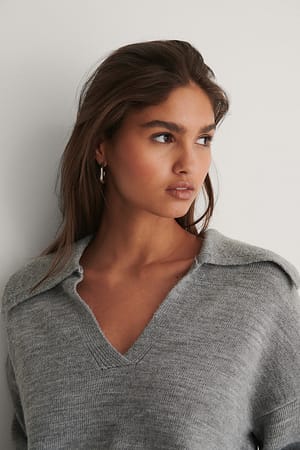 Grey Wide Sleeve Collar Detail Knitted Sweater