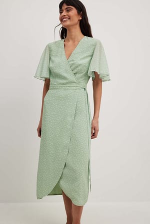 Green Branch Pattern Overlap Short Sleeve Midi Dress