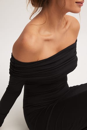 Black Soft Line Midi Dress
