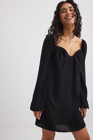 Black Sweetheart Neckline Mini Dress