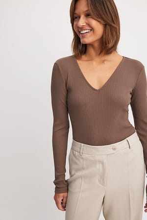Brown V-Neck Ribbed Long Sleeve Top