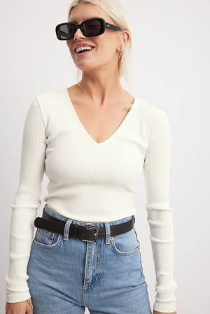 Offwhite V-Neck Ribbed Long Sleeve Top